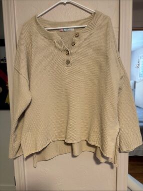 Relaxed Waffle-Knit Button Henley Sweater in Cream